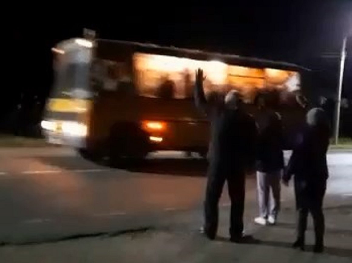 «Господь с вами»: душераздирающие кадры проводов мобилизованных жителей Приморья