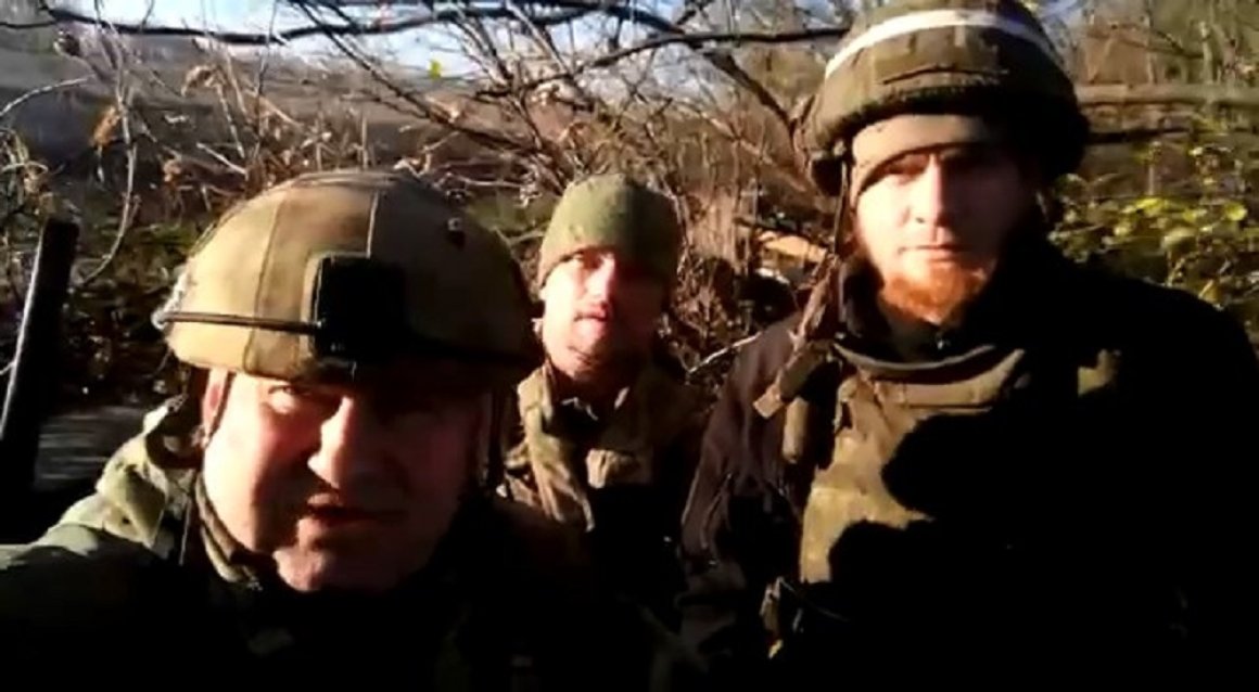 «Молитесь за нас, вернемся с победой»: морпехи и «Тигры» вышли на связь из Павловки
