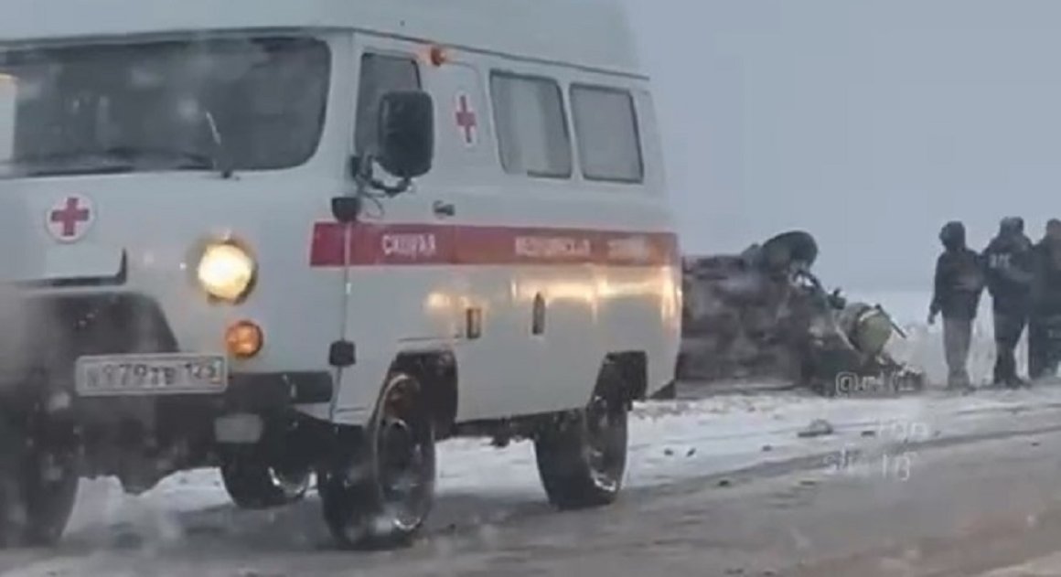 Серьезная авария произошла в Приморье: пострадавших откачивают медики