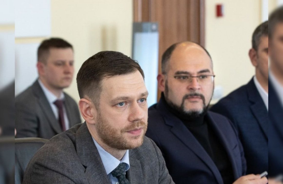 В защите — приморский олигарх: раскрыты подробности уголовного дела вице-мэра Ляйфера