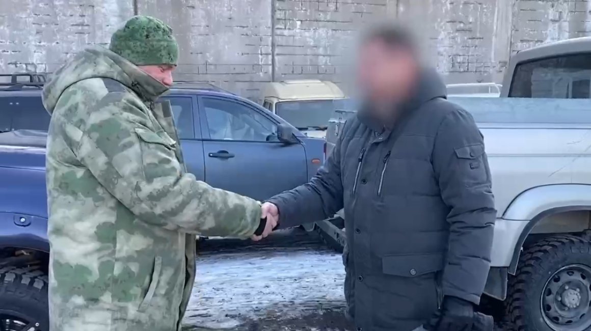 Неожиданный поступок совершили дарители джипов из Приморья для бойцов СВО
