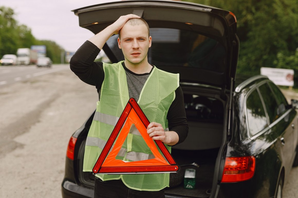 Определенный набор предметов в багажнике автомобиля понадобится на дороге и спасет жизнь