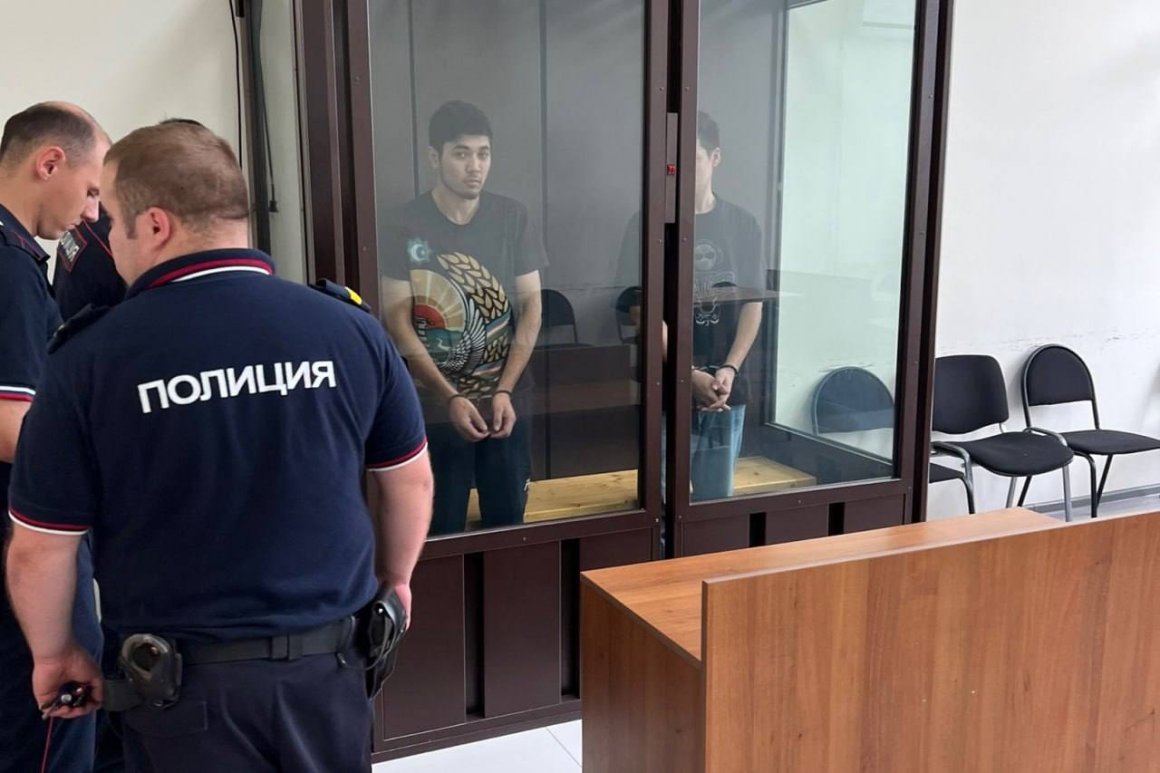 Мигранты напали на полицейских в Приморье