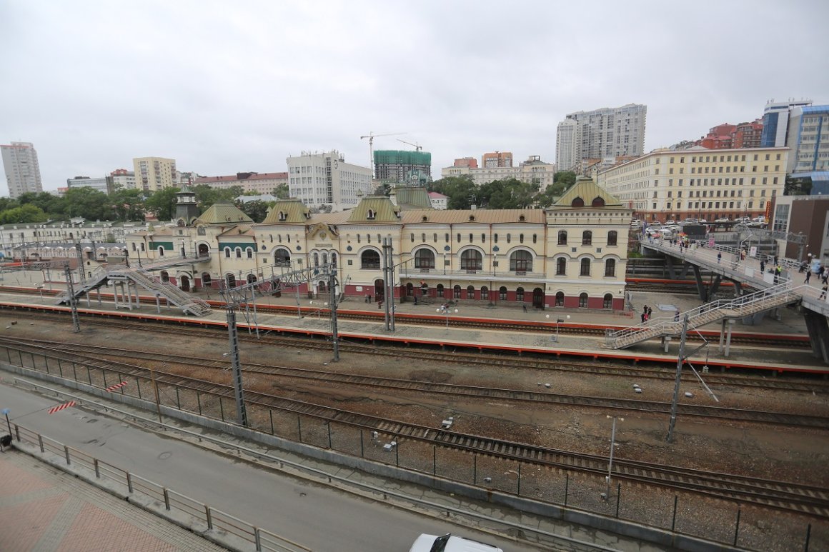 «Путешествие мечты»: 150 российских школьников отправились во Владивосток