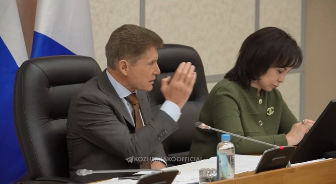 «Детский лепет какой-то несёте»: губернатор Приморья спросил глав о 500 миллионах