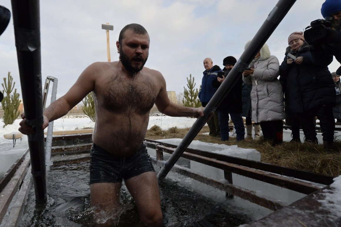 «Вот это да»: прогноз погоды на Крещение ввëл в ступор жителей Приморья