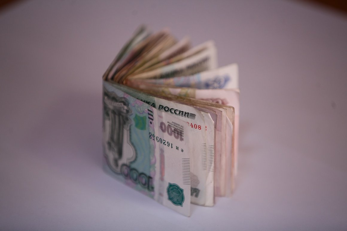 Раскрыты сроки начисления повышенных с апреля пенсий